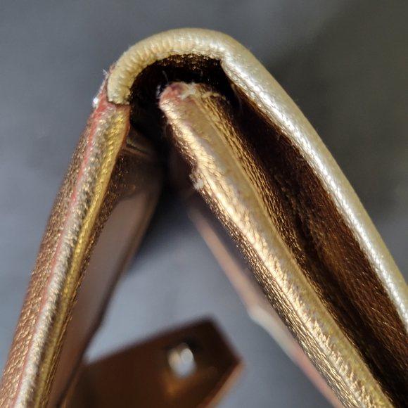 Salvatore Ferragamo metallic long leather wallet - Picture 8 of 15